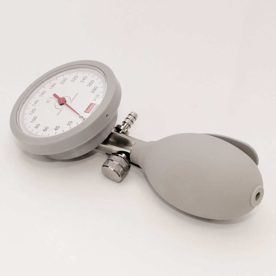 Manometer allein, mit Ball für